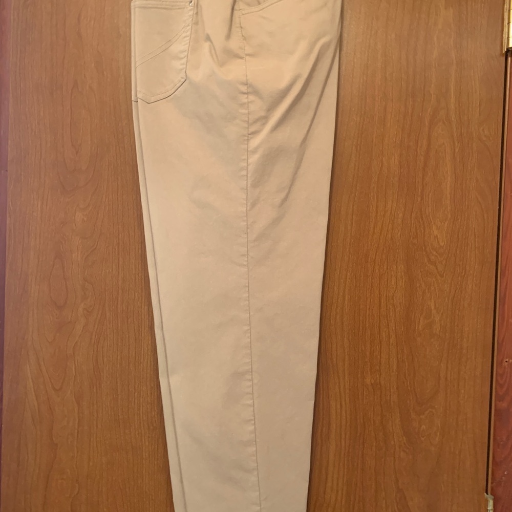 TanJay khaki/beige pants